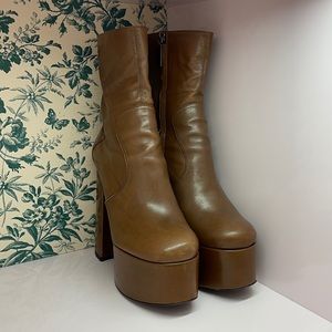 Saint Laurent leather platform boots